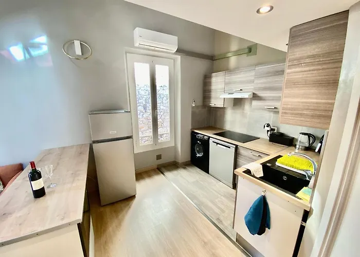 Lovely & Sunny Loft Heart Of With A/c! Lejlighed Nice
