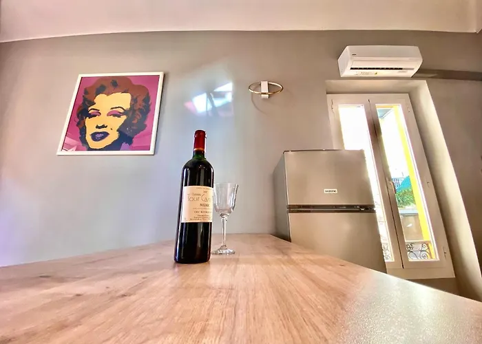 Lovely & Sunny Loft Heart Of With A/c! Lejlighed Nice
