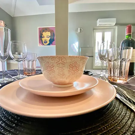 Lovely & Sunny Loft Heart Of With A/c! Apartamento *